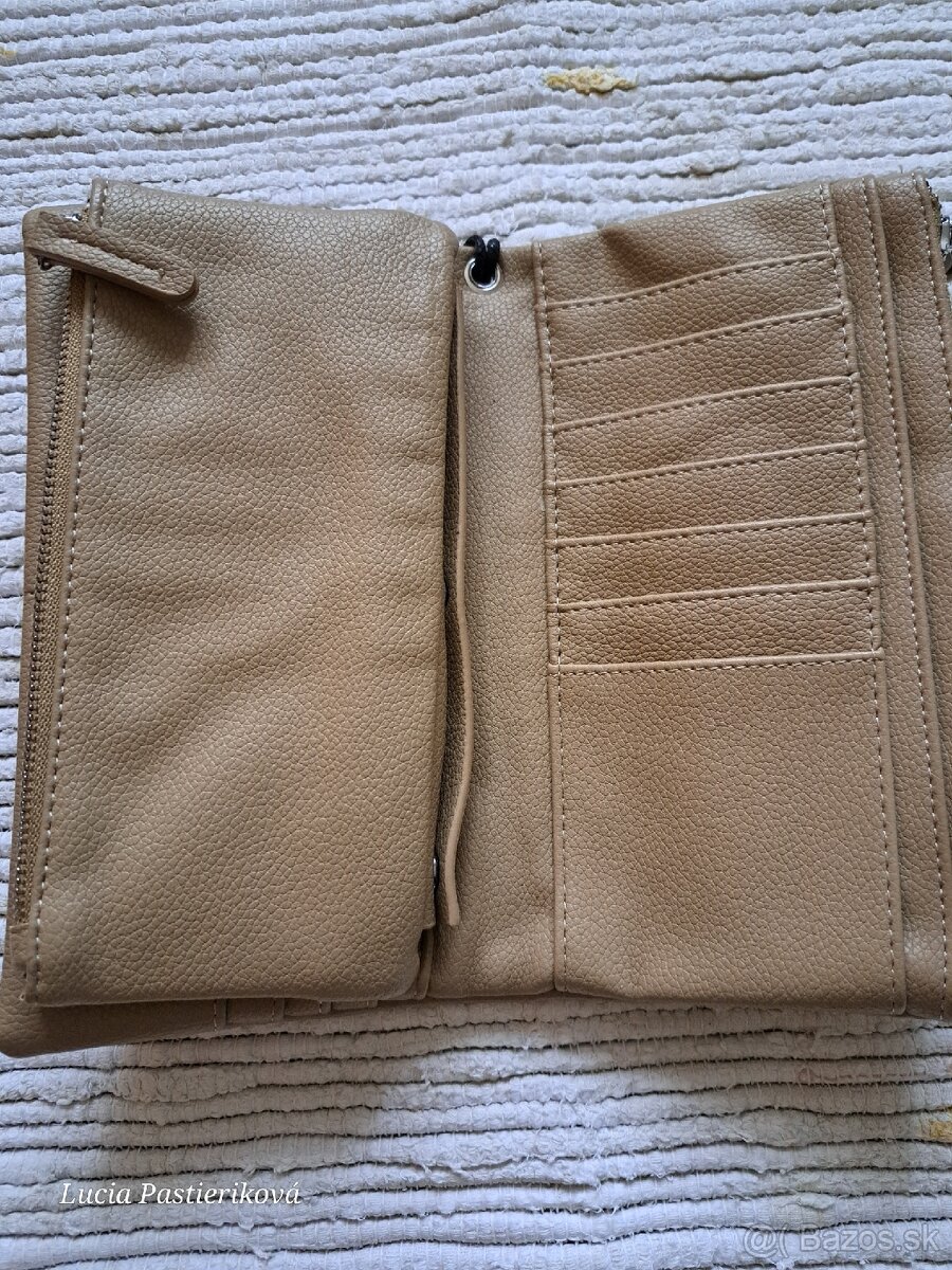 Peňaženka - 3