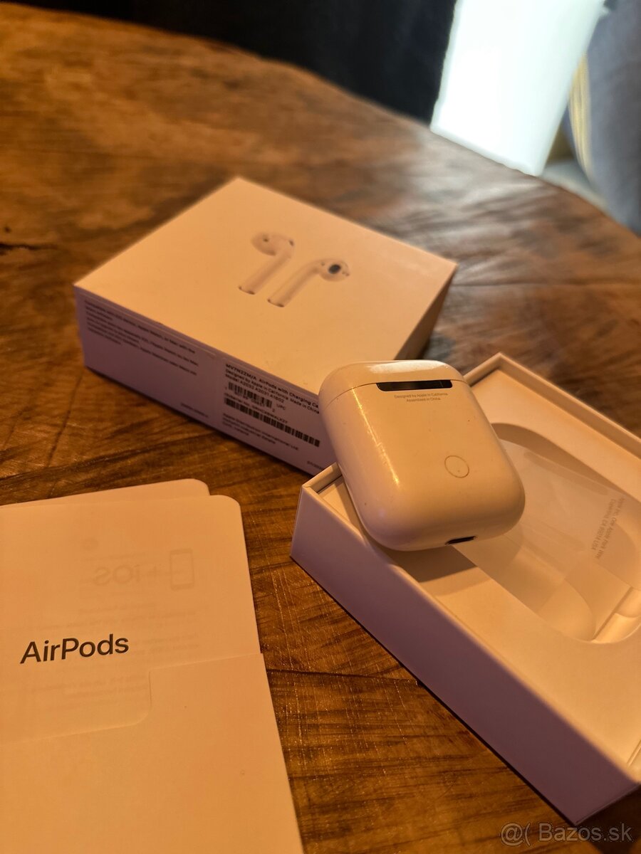 Apple AirPods - 3