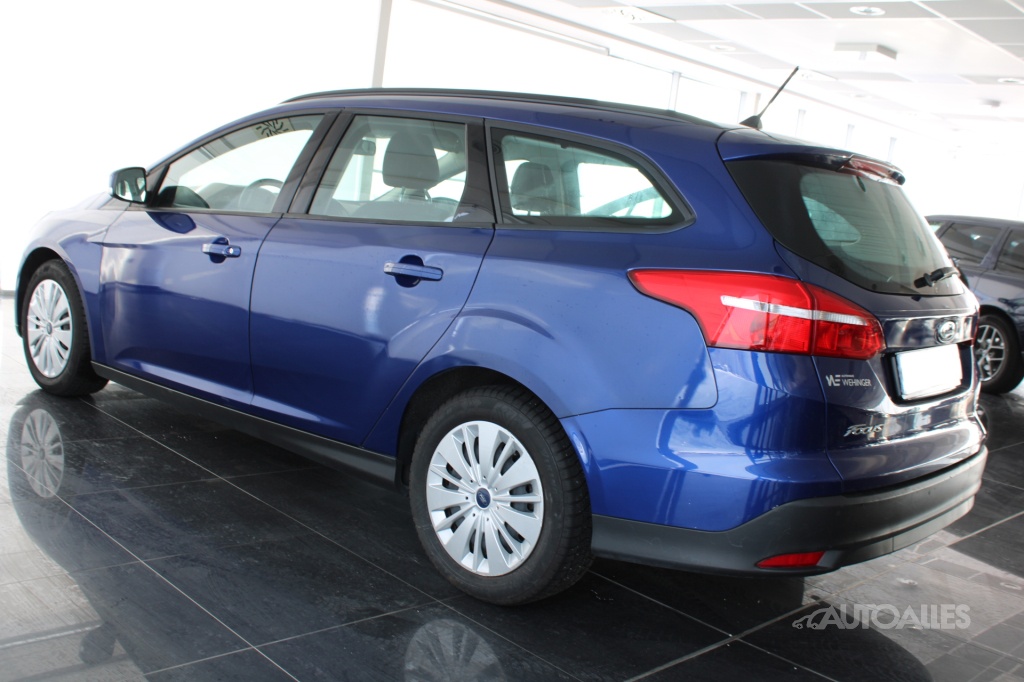 Ford Focus Combi 1,0 ECOBOOST 74 kW - 3