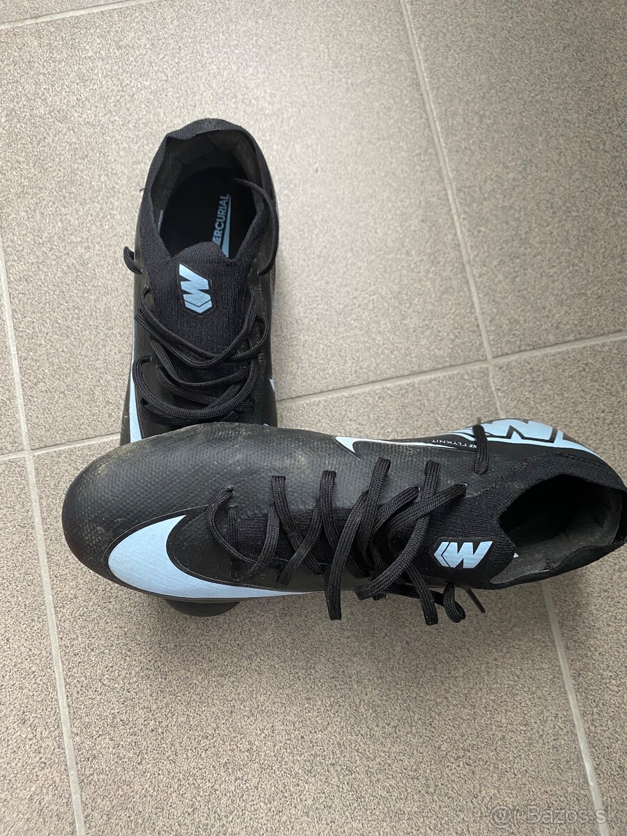 Predam kopacky Nike. - 3