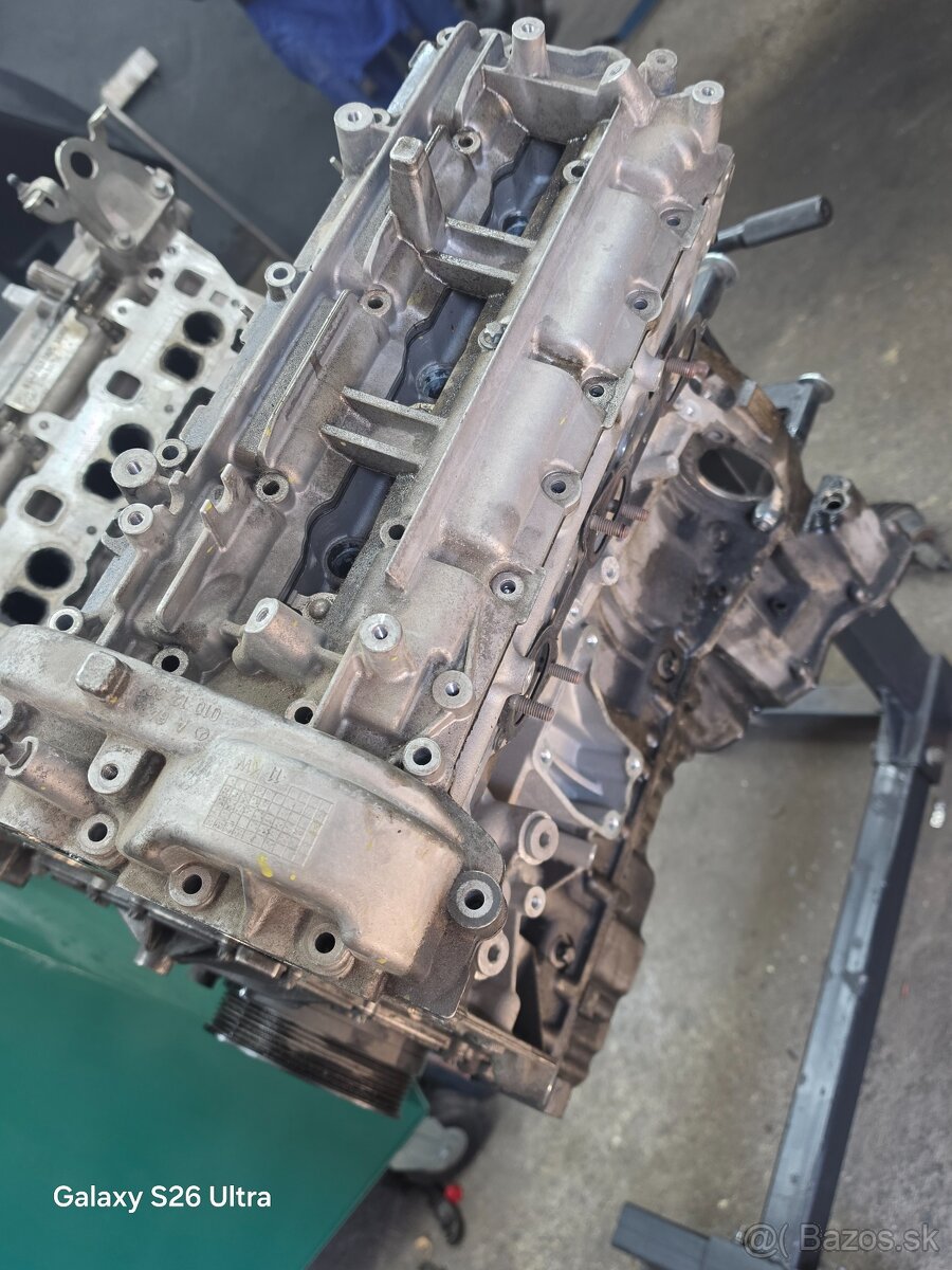 Motor 642850 na nahradne diely - 3