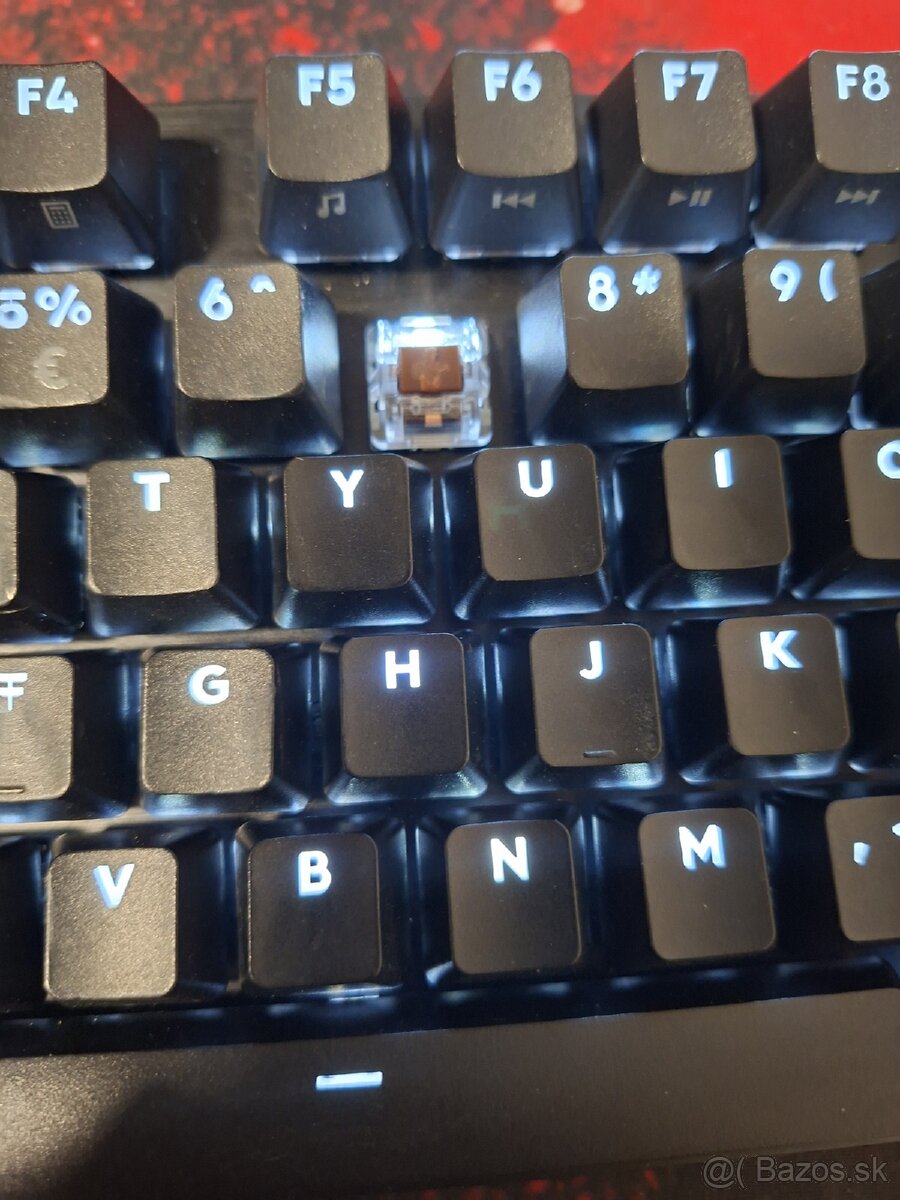 Predám málo používanú klávesnicu - 3