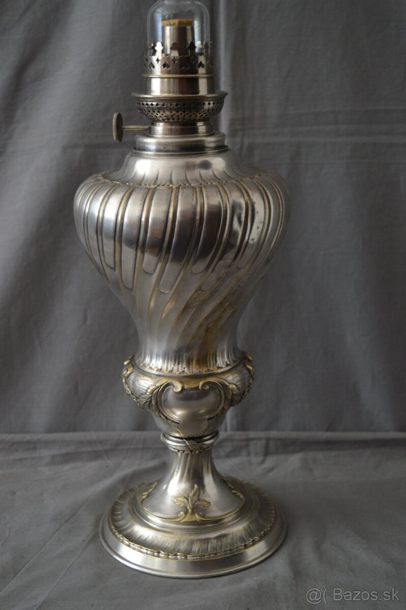 Petrolejová lampa W&W - 3