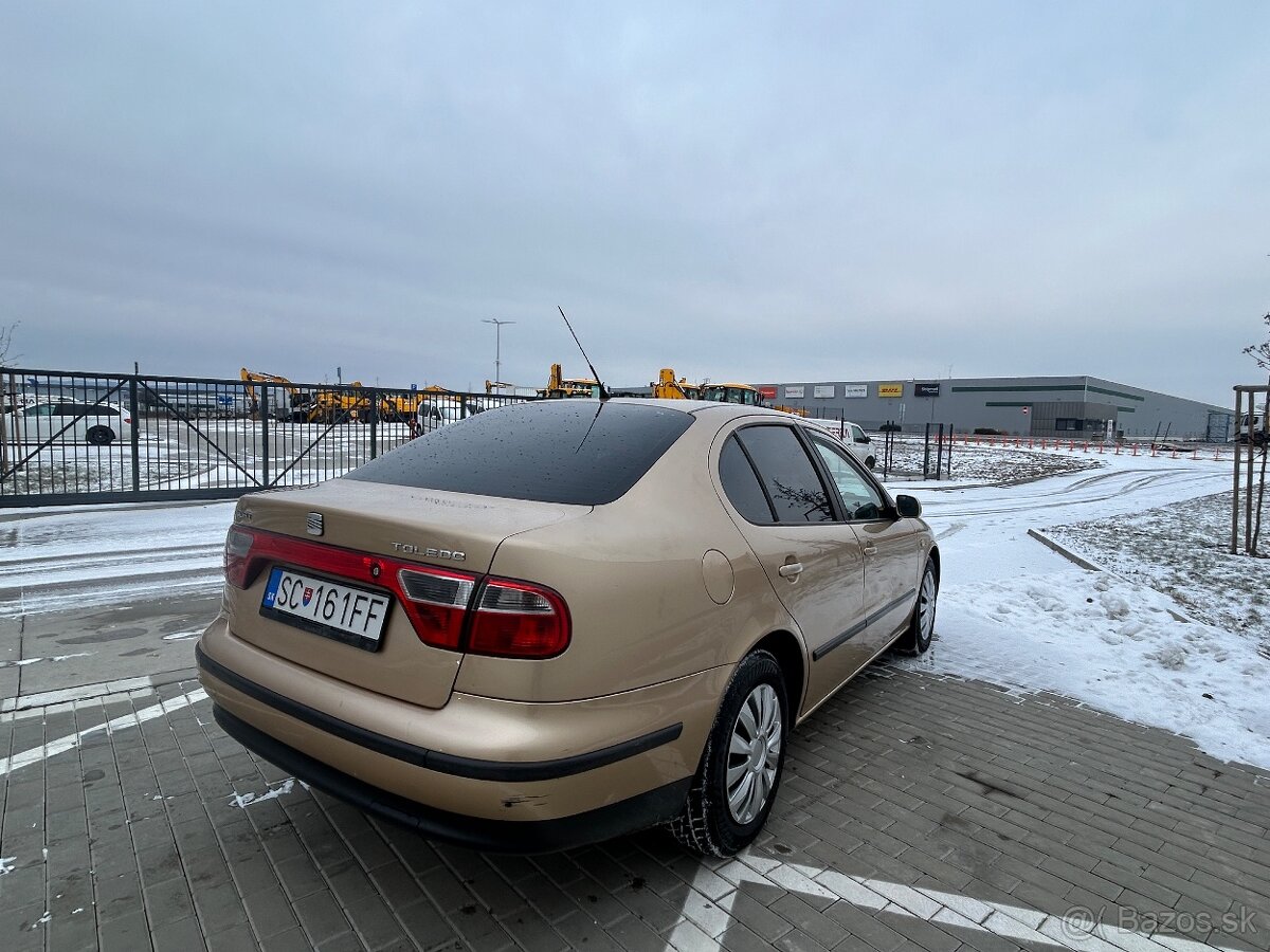 Seat Toledo 1.6i 77kw - 3