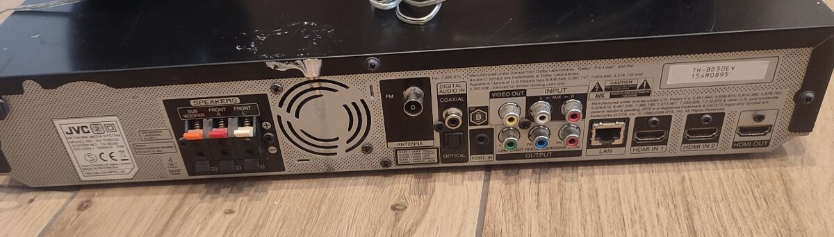 Domáce kino JVC - 3