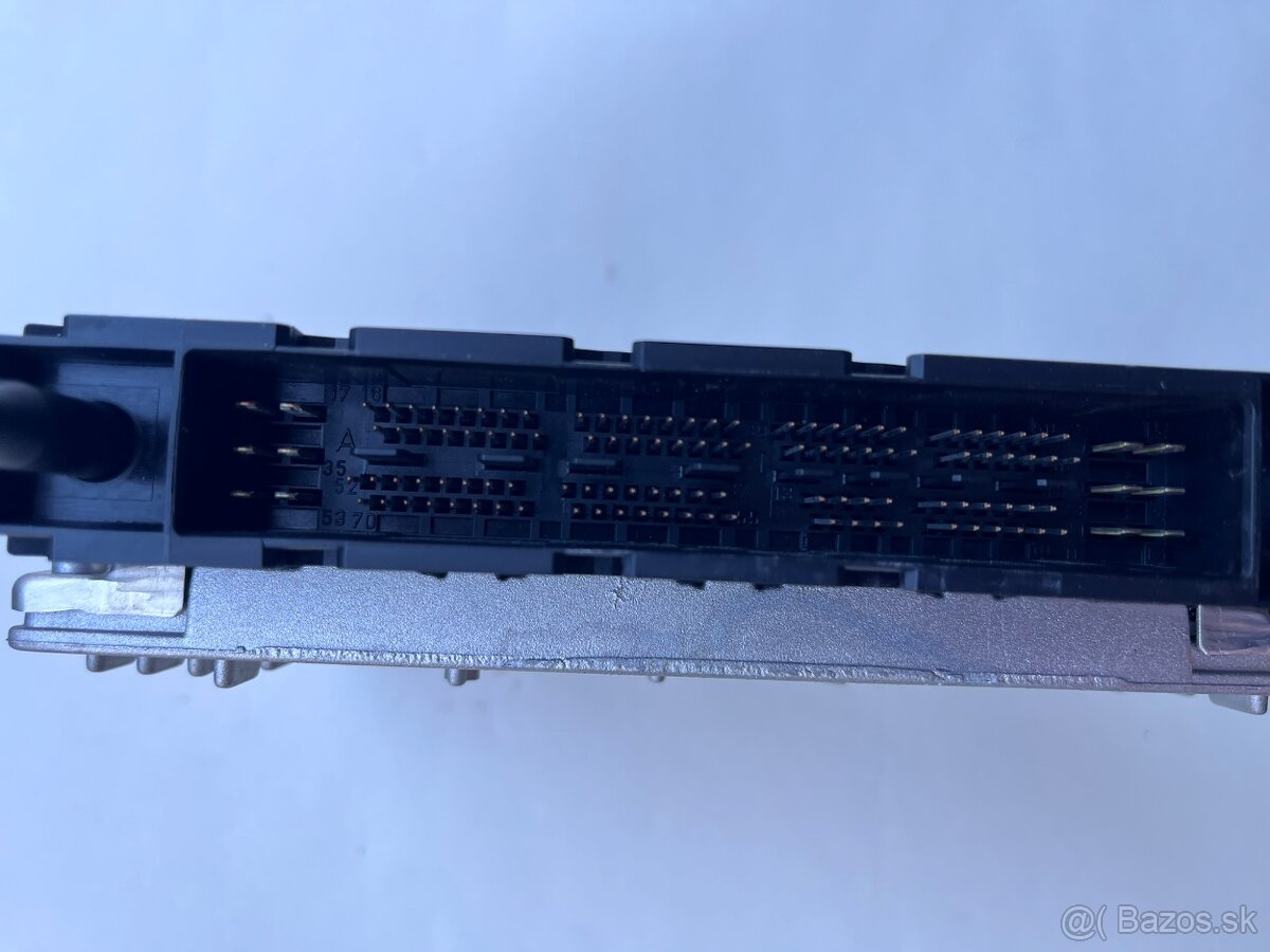 Volvo riadiacia jednotka motora - 3