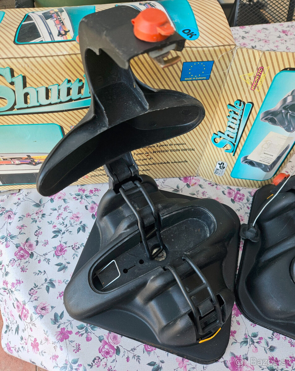 Predám kvalitný strešný nosič na lyže - 3