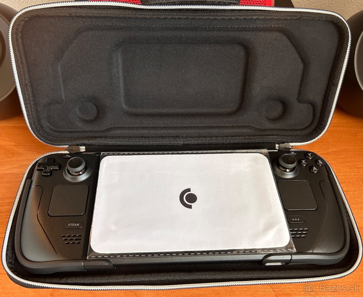 Steam Deck OLED Console 1 TB + Spigen Thin Fit Kick Stand - 3