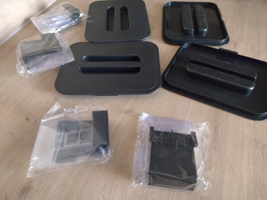 NOVY nahradny vrchnak a uchytenie na zavesny smetny kos - 3