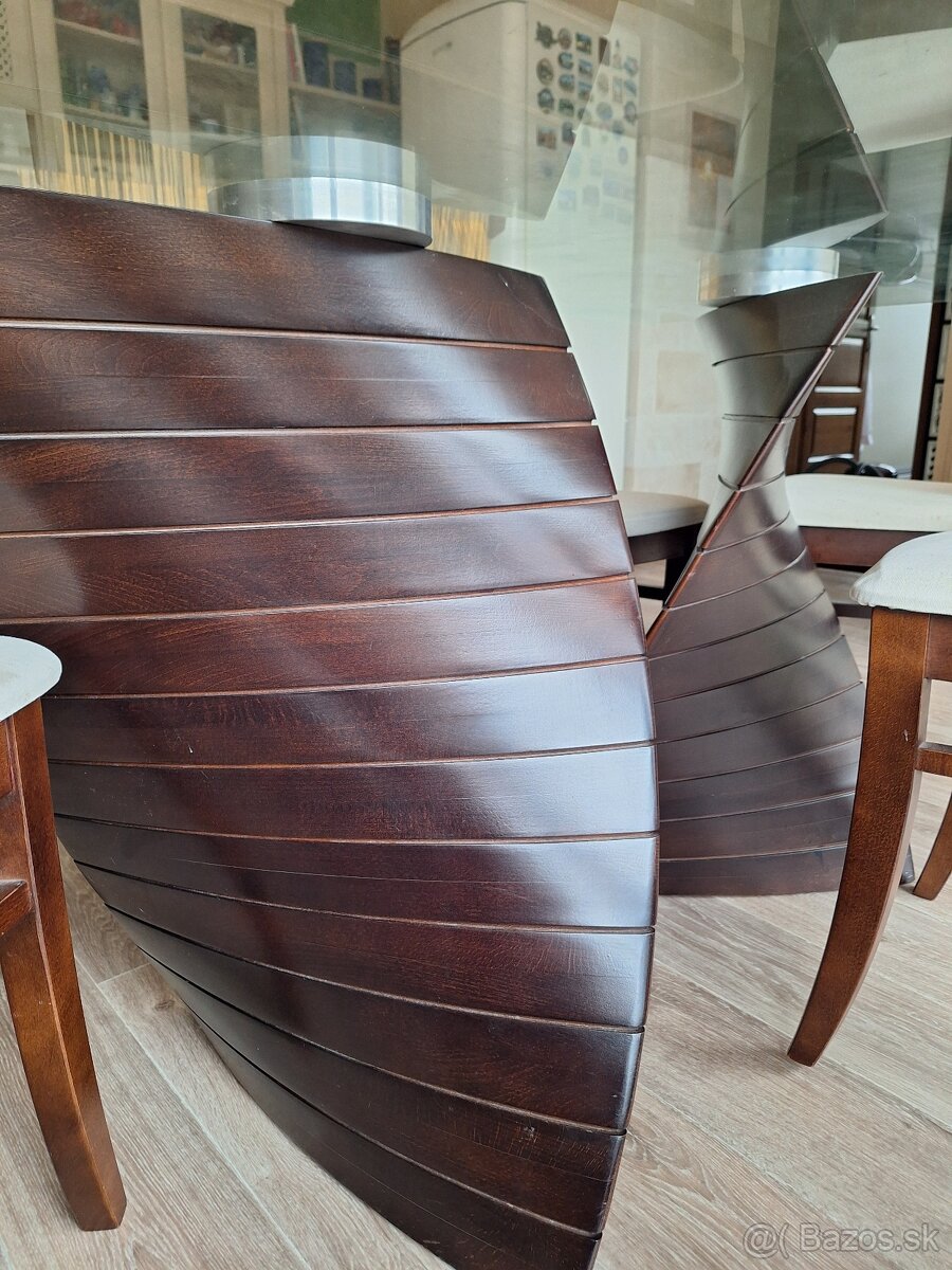 Stôl so stoličkami+konferenčný stôl - 3