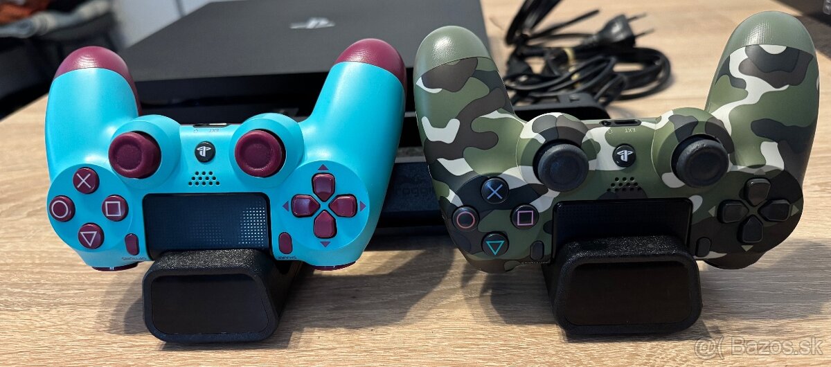 PS4 PRO 1TB + príslušenstvo - 3