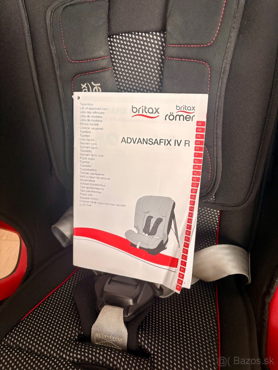 Britax Römer Advansafix IV R (Premium line) - 3