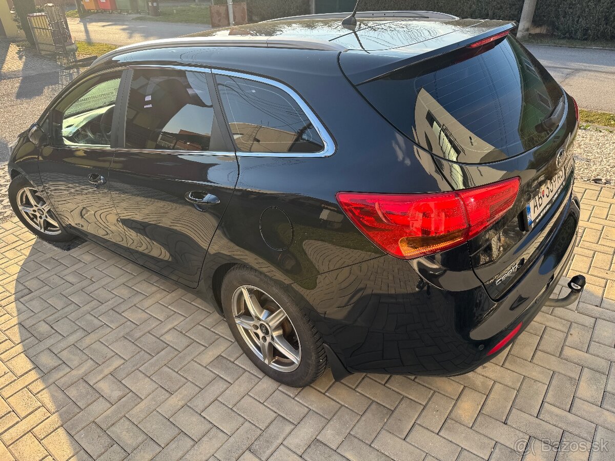 KIA Ceed 1.6 CRDi - 3