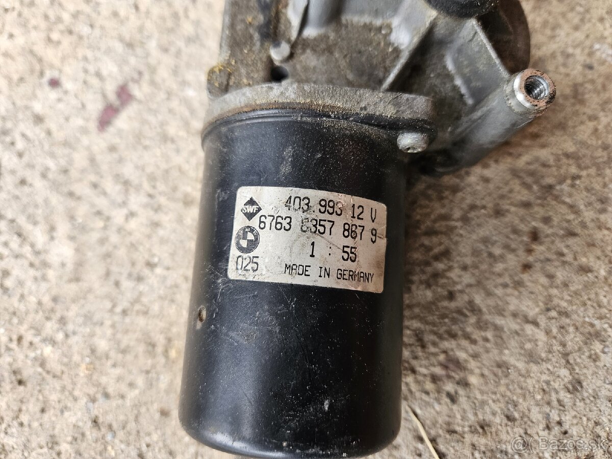 Bmw e36 motorček stieračov. - 3