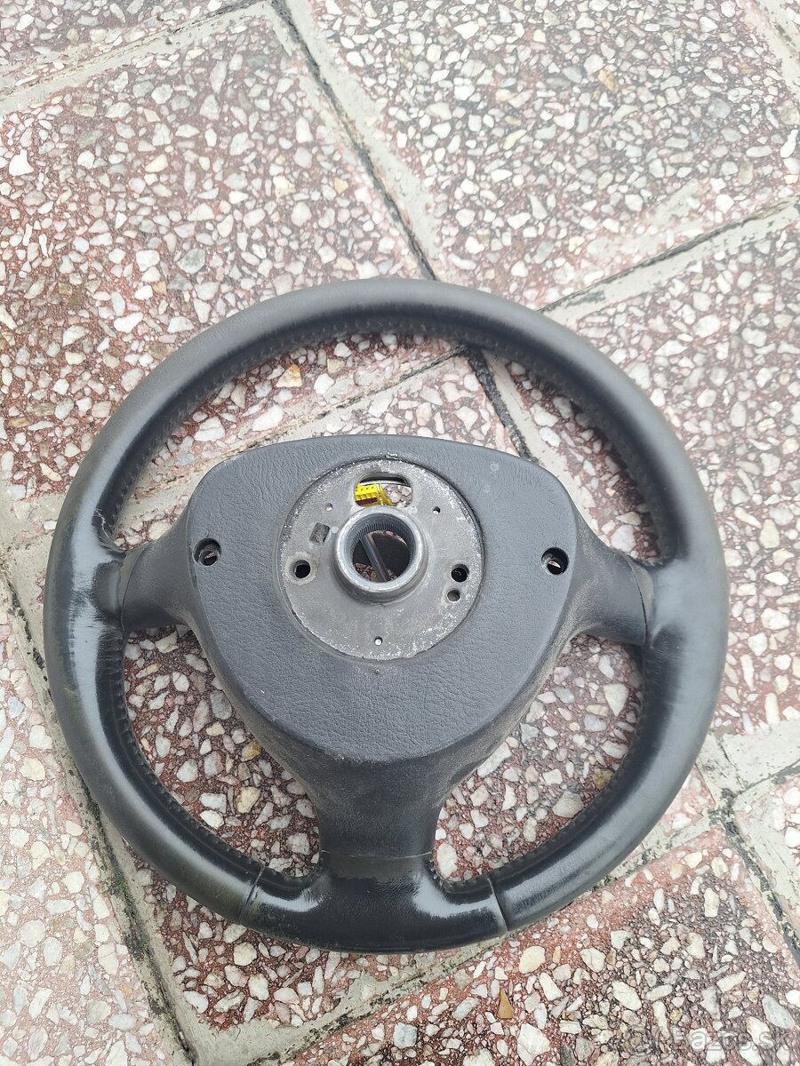 3-ramenný volant golf 4 - 3