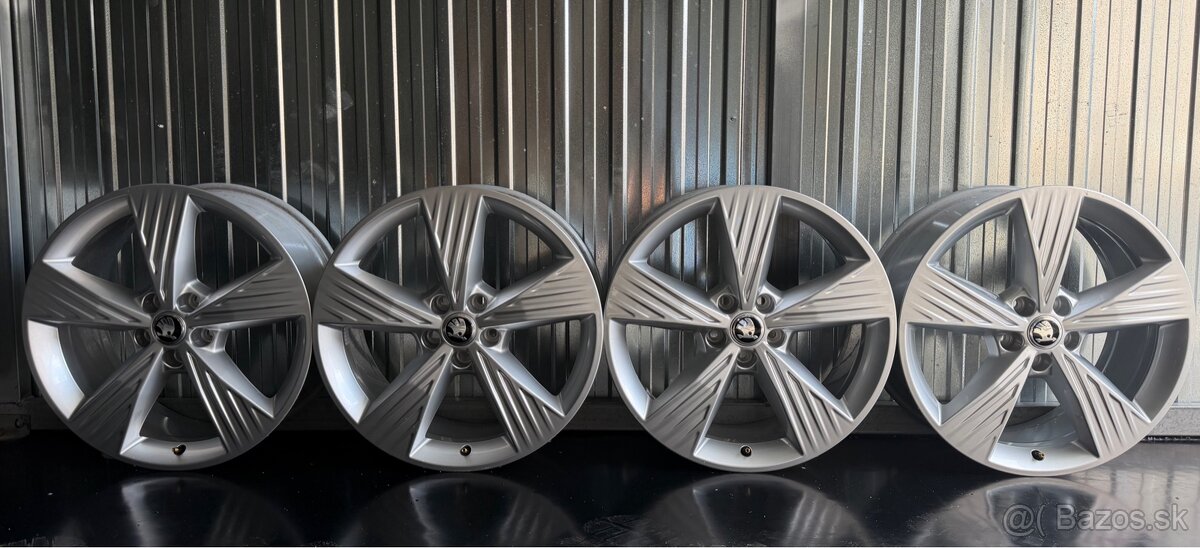 #22 Elektróny originál Škoda r19 - 3