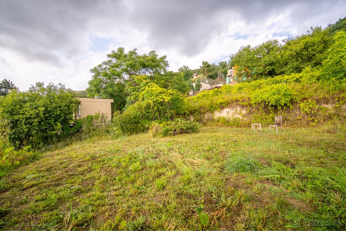 PREDAJ Pozemok 650 m2, Devín, Devínska cesta, Bratislava - 3
