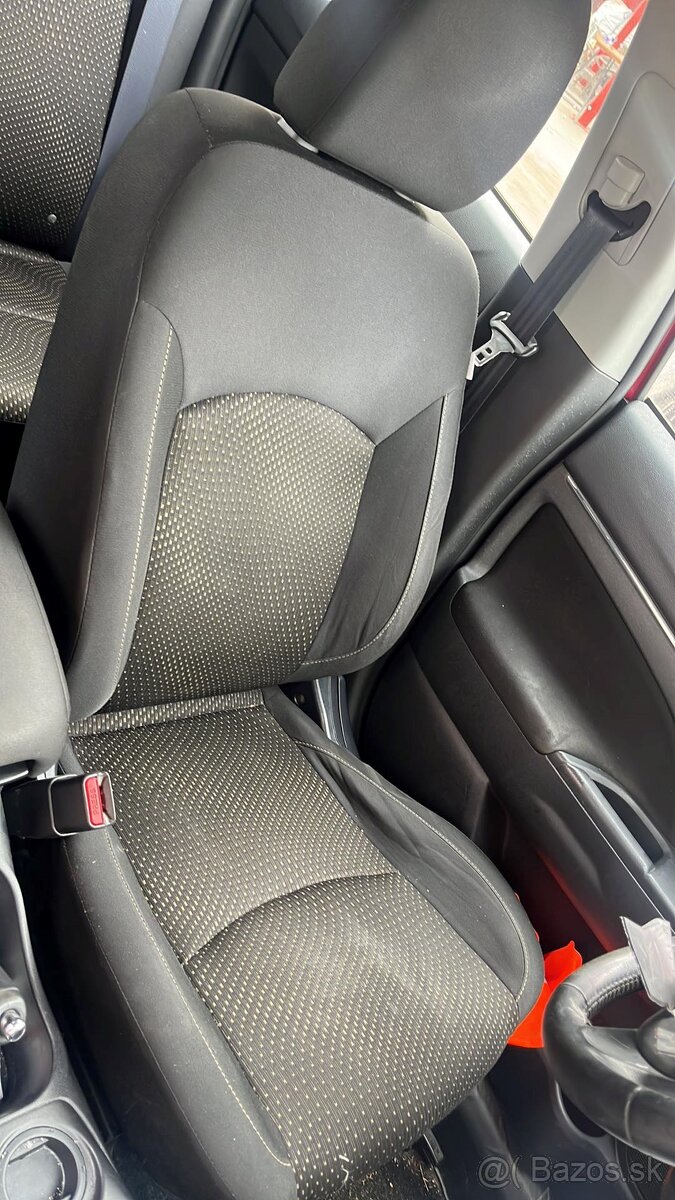 Mitsubishi ASX 1.6i 86kw kód motora: 4A92 - 3