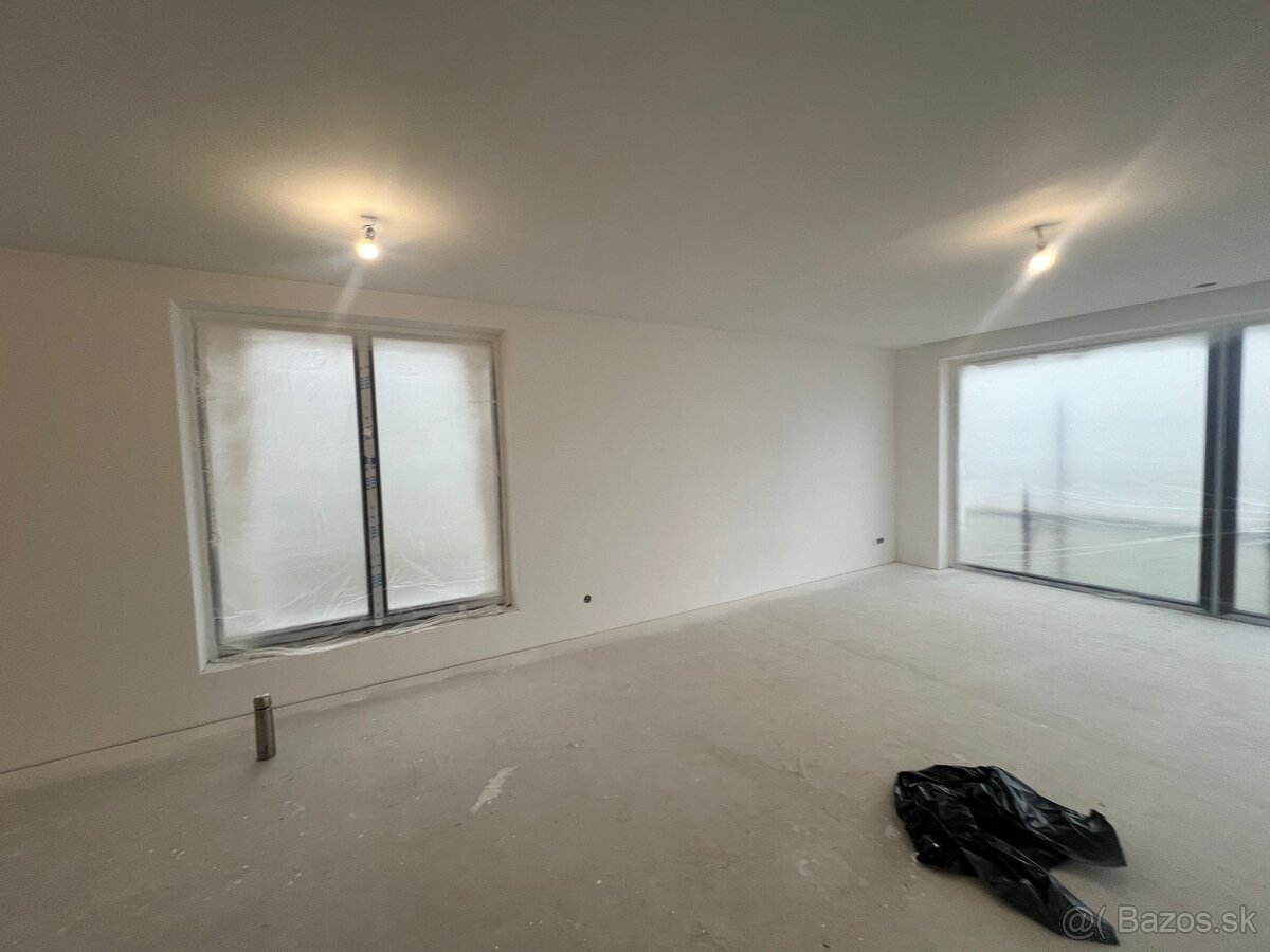 Prenajmem striekacie zariadenie WAGNER 275 M - 3