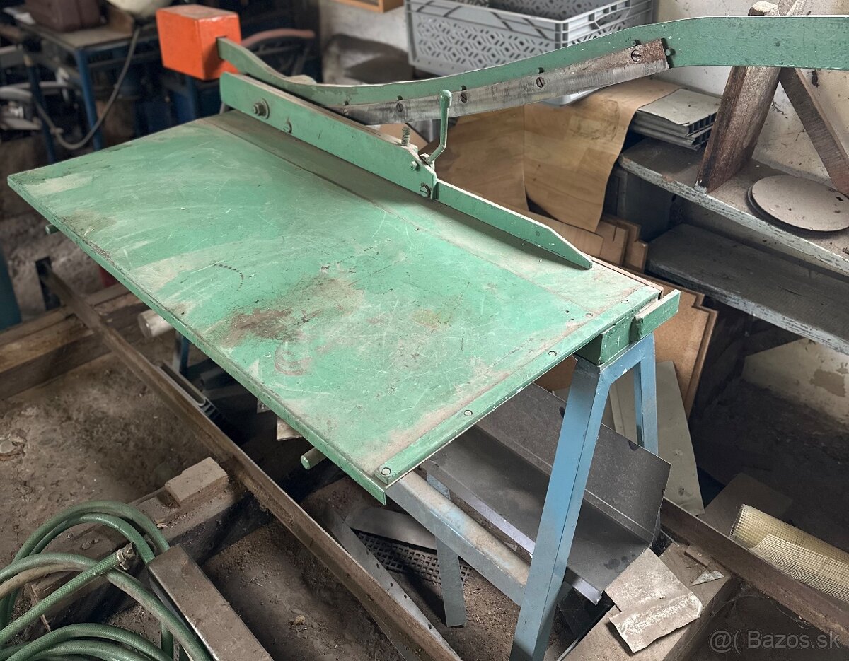 Zváračka Fronius VarioStar 3100,Nožnice na plech - 3