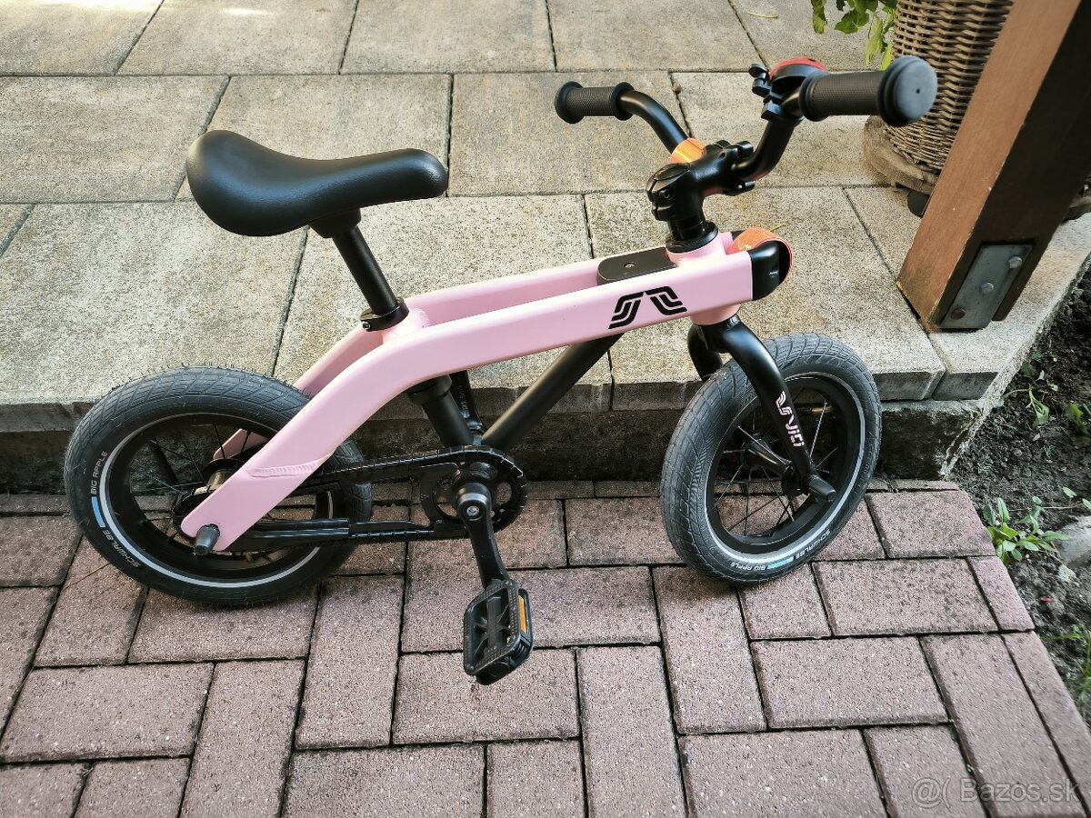 Predám 2v1 odrážadlo a bicykel Vici - 3