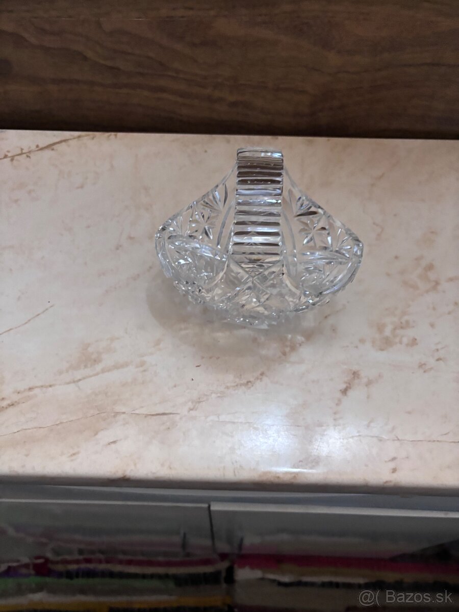 Kryštálový košík - 3