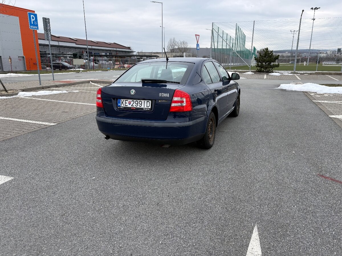 Predám Škoda Octavia Tour 2 facelift 1.6 - 3