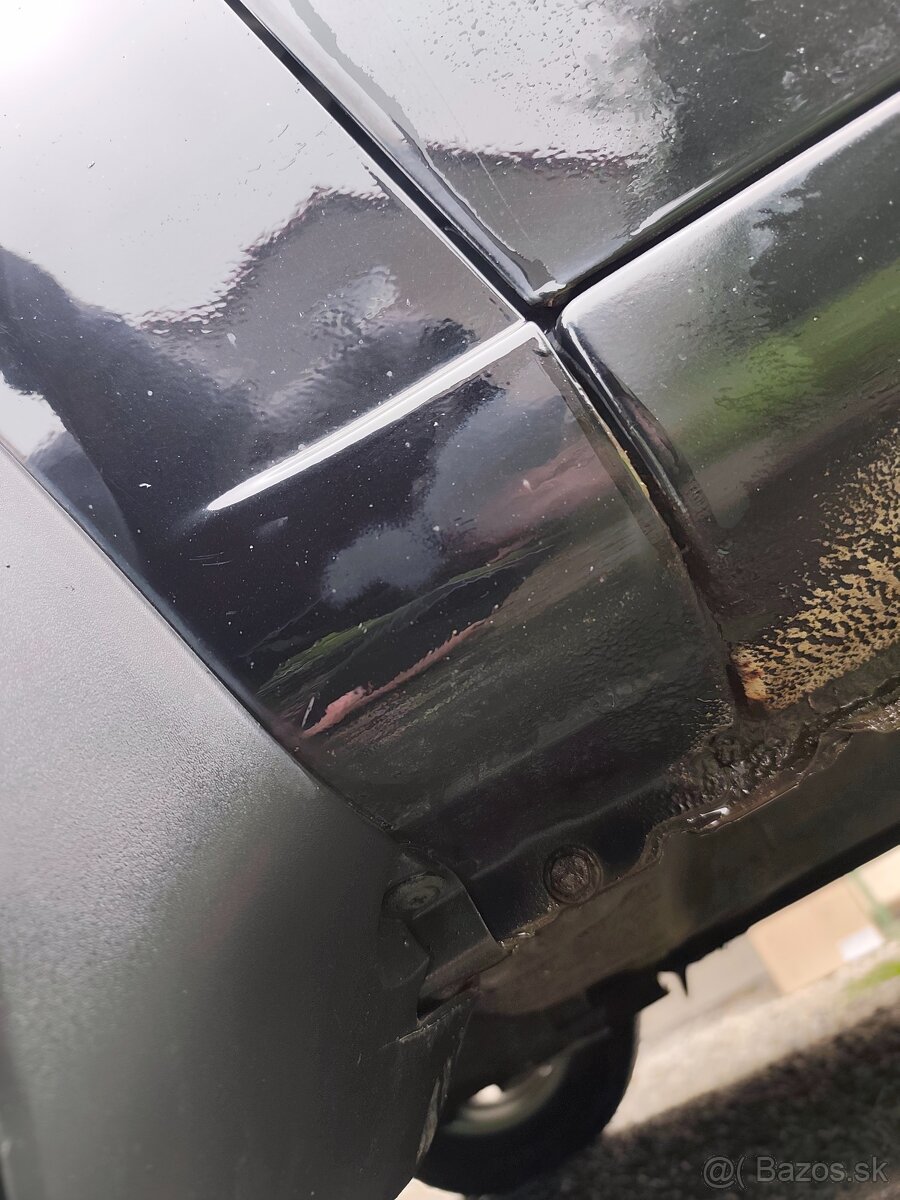 Blatník Kia Rio 2 2007 - 3