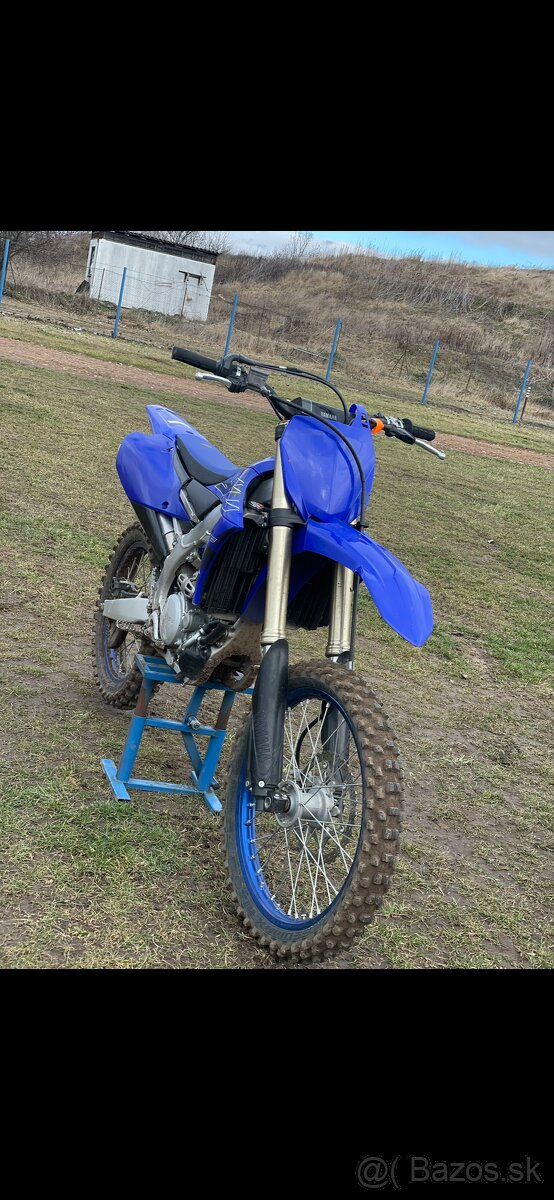 Yamaha YZ250F - 3