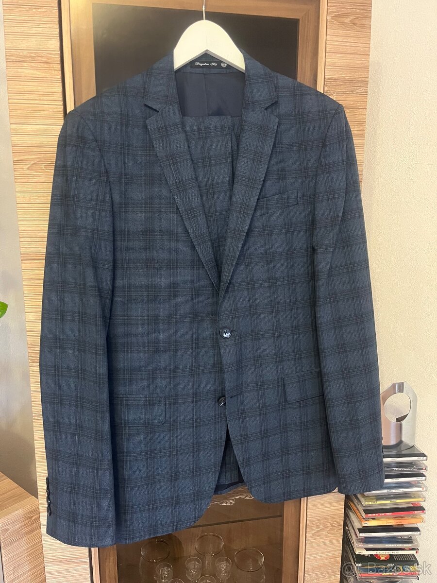 Pánsky oblek značky Adam - 3