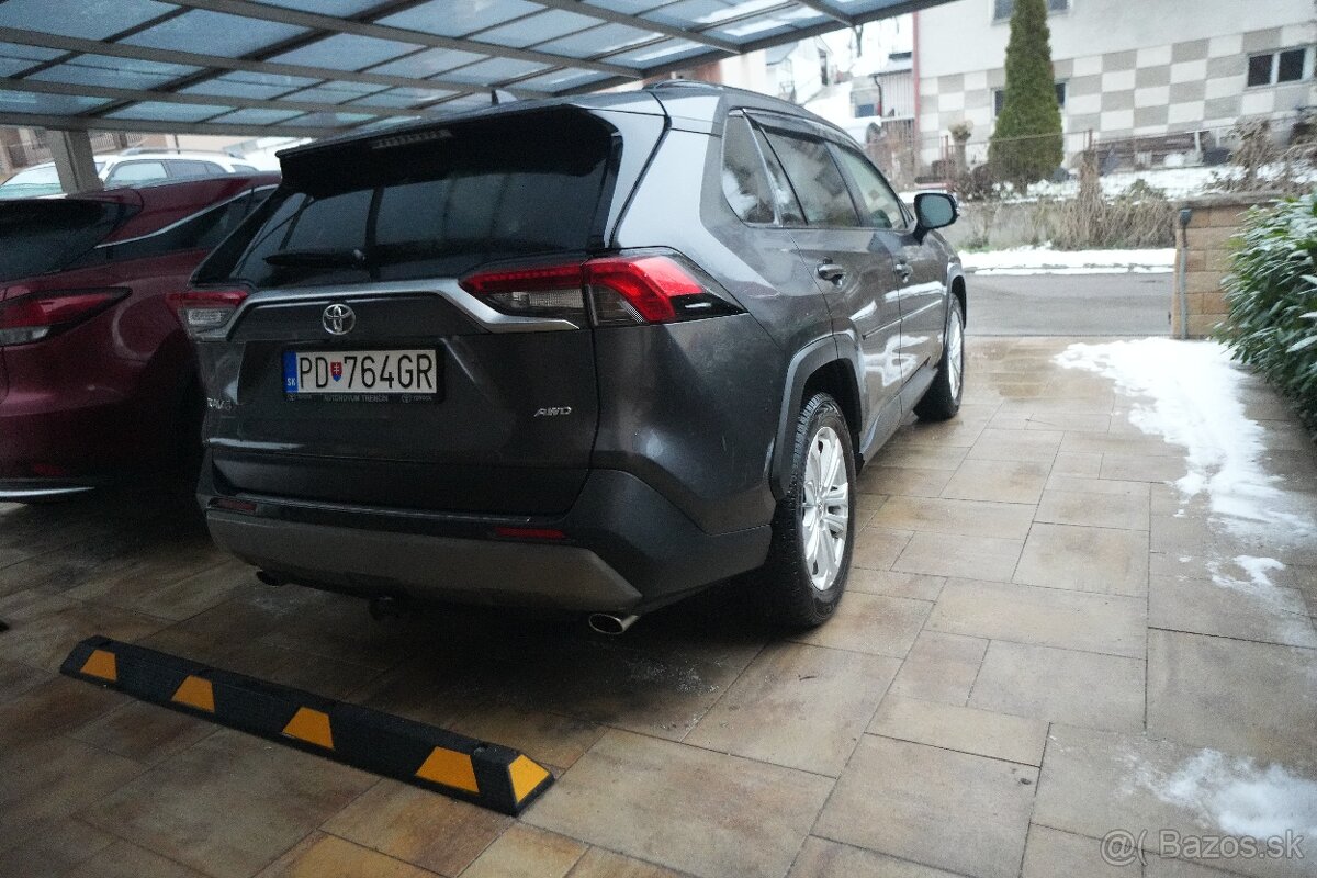 TOYOTA RAV4 - 3