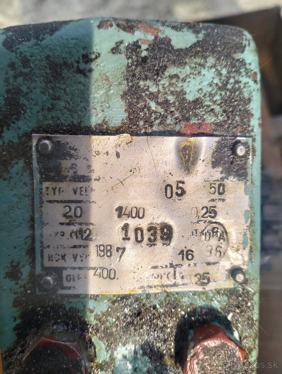 Motor s prevodovkou - 3