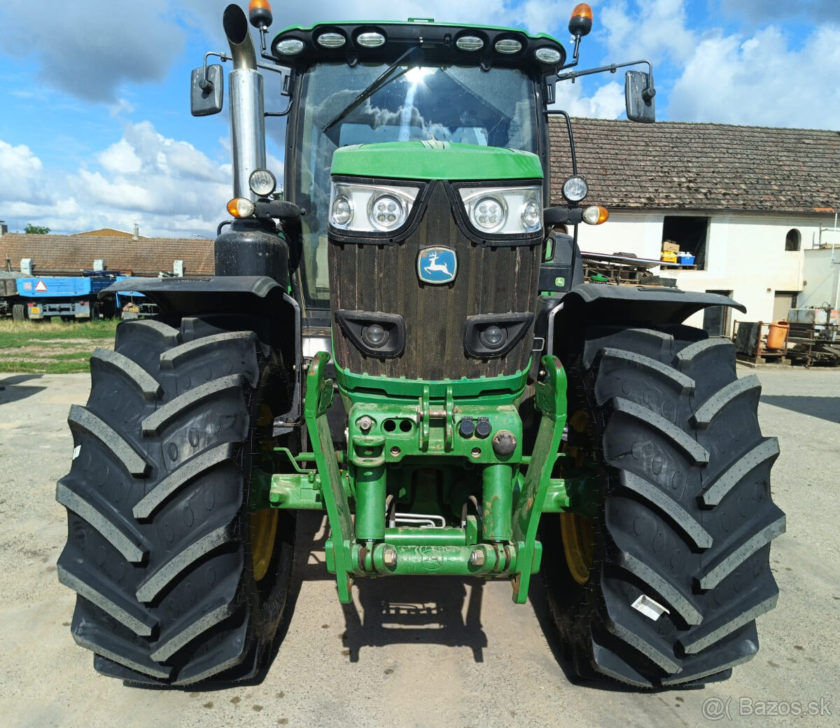 John Deere 6195R - 3