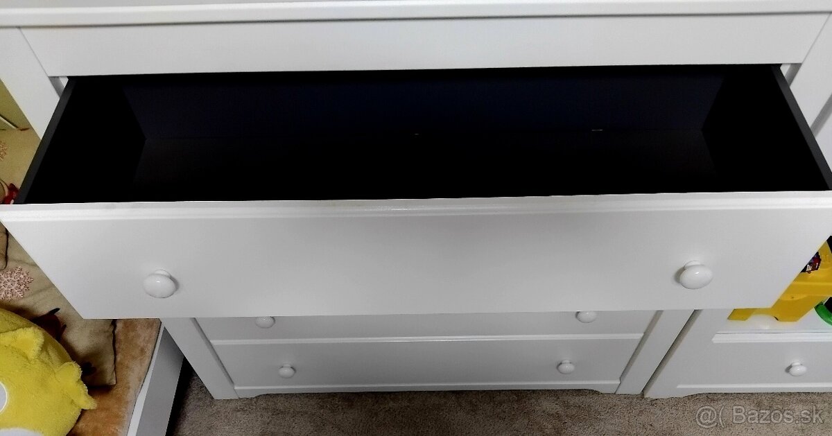 KOMODA a POLICOVÁ SKRIŇA - rezervované - 3