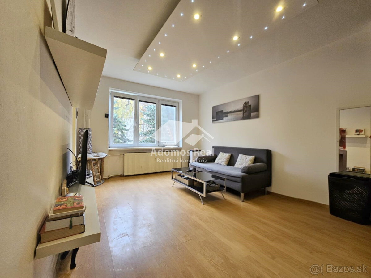 1 - IZBOVÝ BYT KOŠICE - ŠACA / ŽELEZIARENSKÁ - 3
