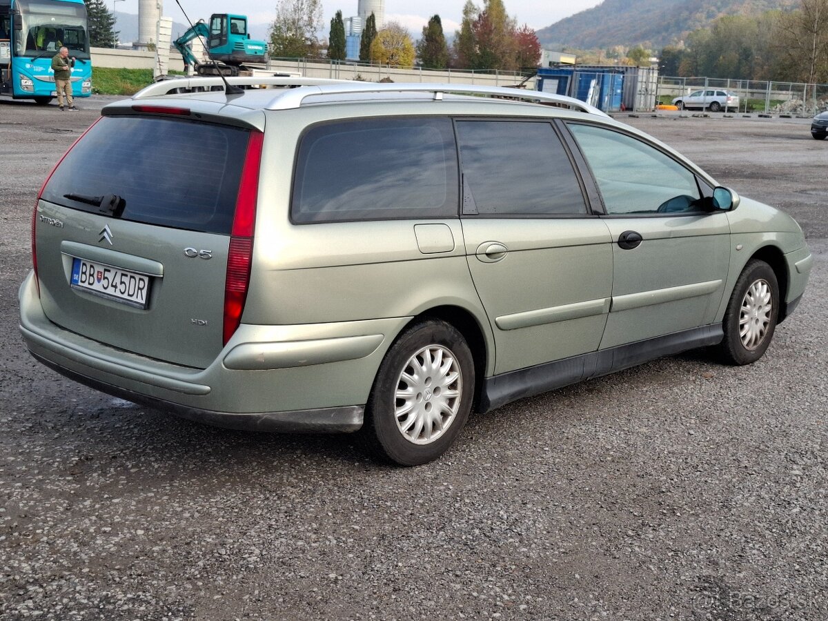 Citroen c5 2.2hdi Vytláča vodu zo systému vodná pumpa alebo - 3
