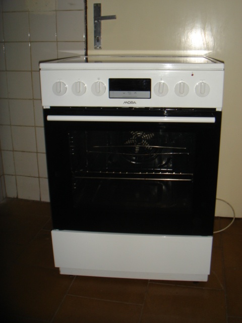 Sporák - keramický - 3