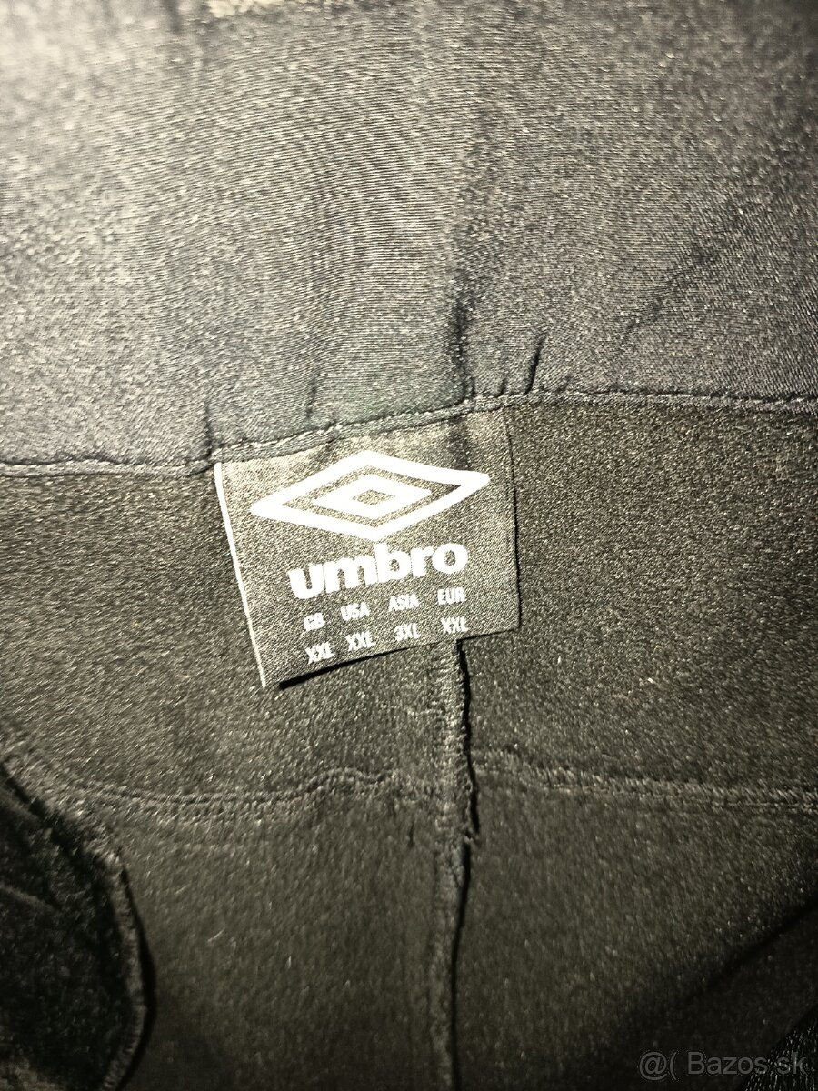 Zateplené turistické nohavice UMBRO - 3