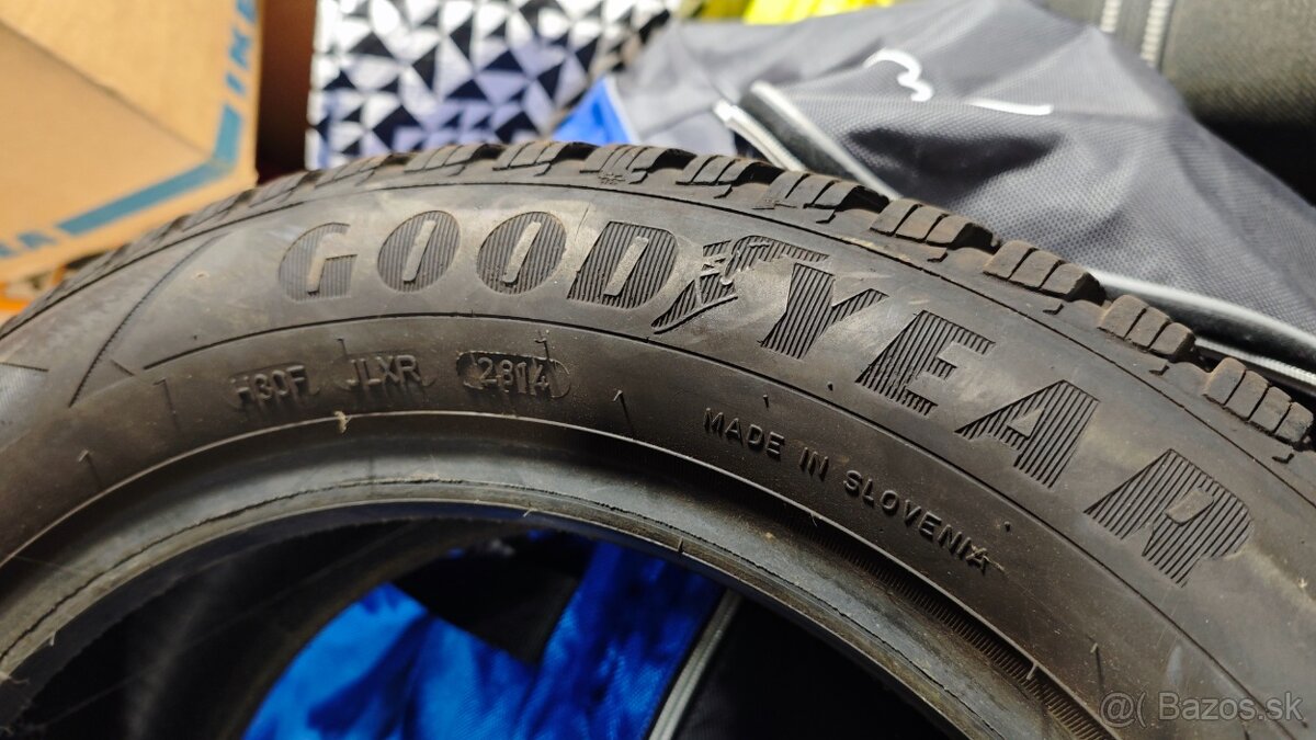 Goodyear Ultragrip 9 205/55R16 91H - 3