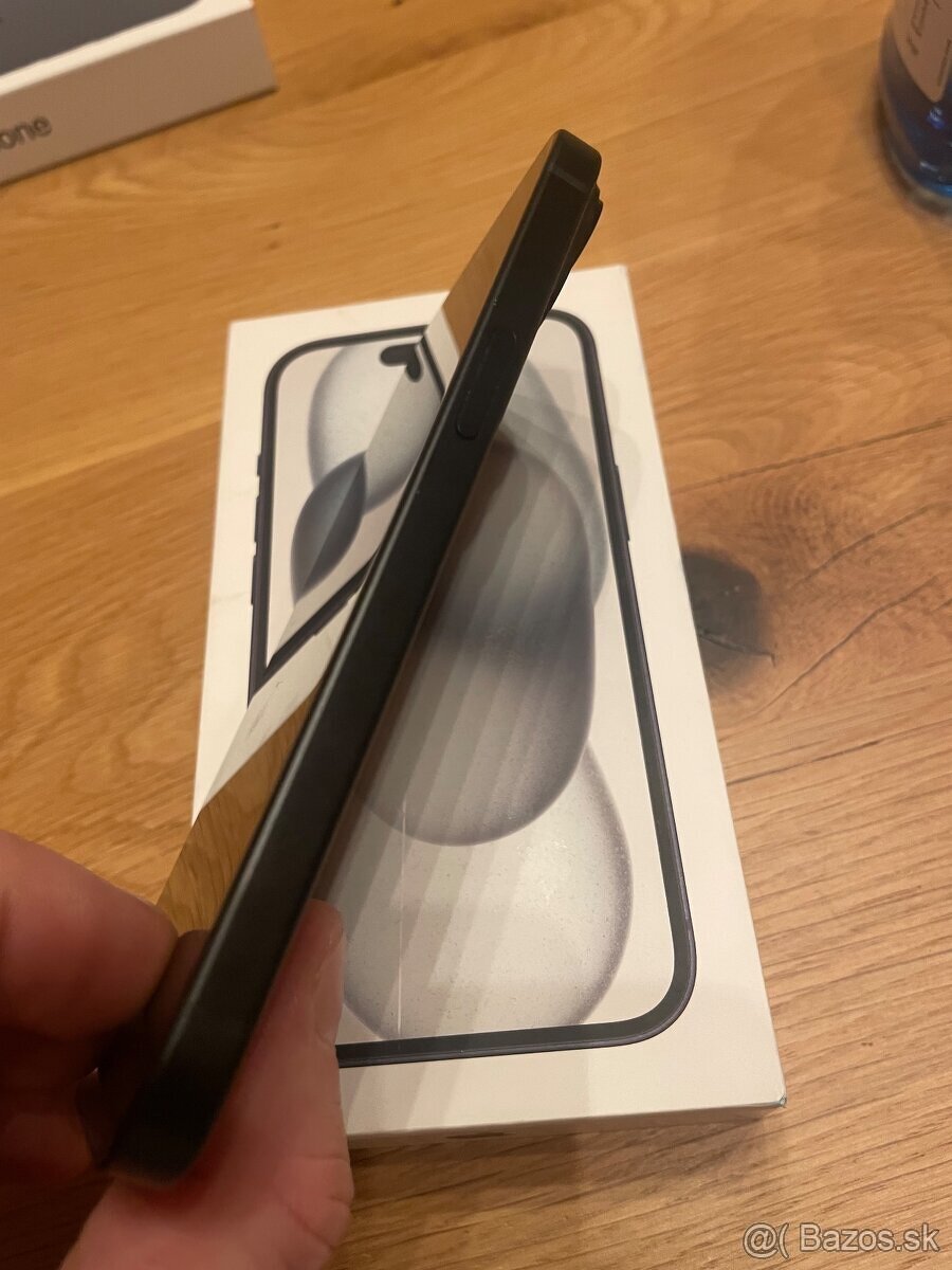 IPHONE 15 BLACK 128GB - 3