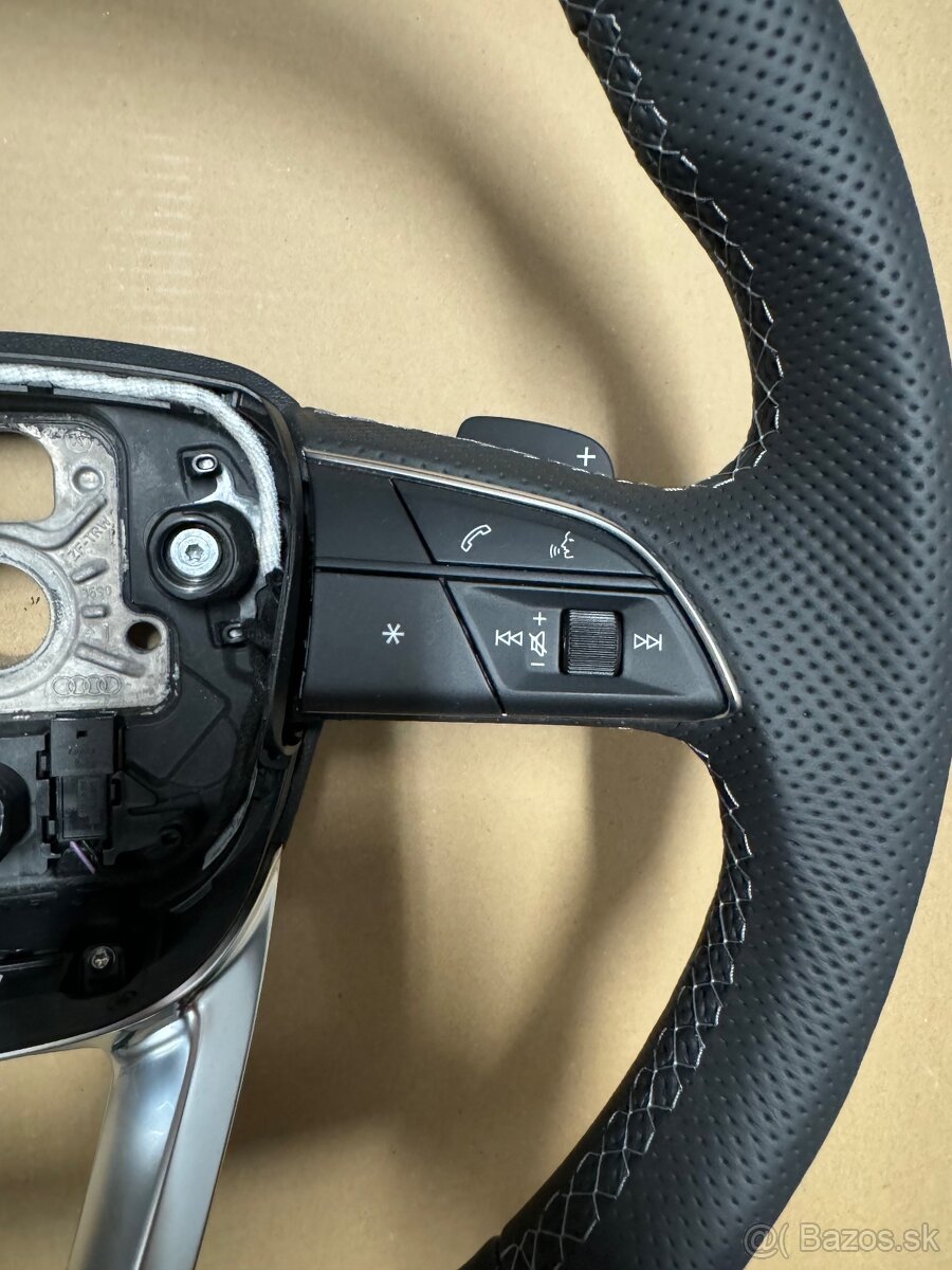 Volant AUDI Q7 ,Q8 4M0 419 689 - 3