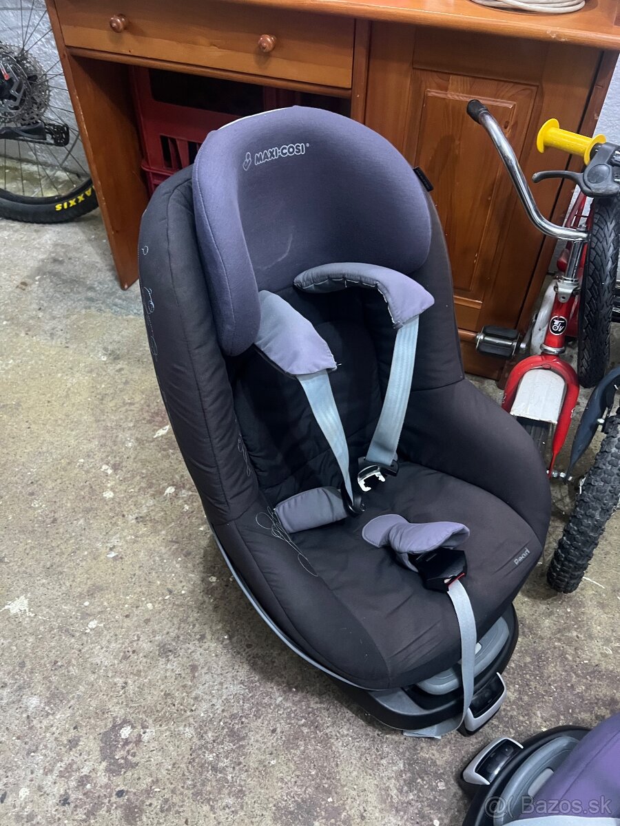 2 autosedačky - 3