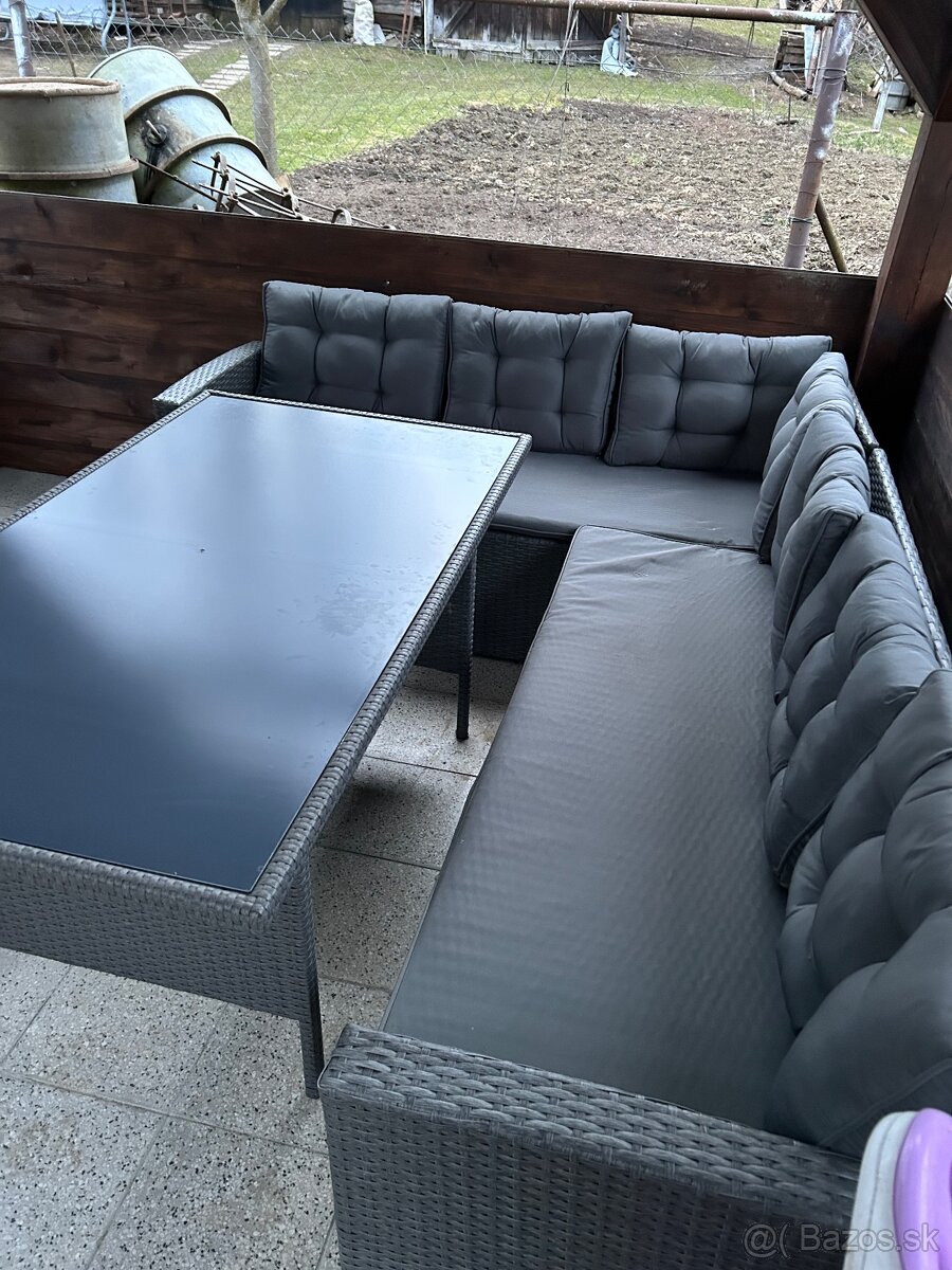 Rátanie sedenie - 3