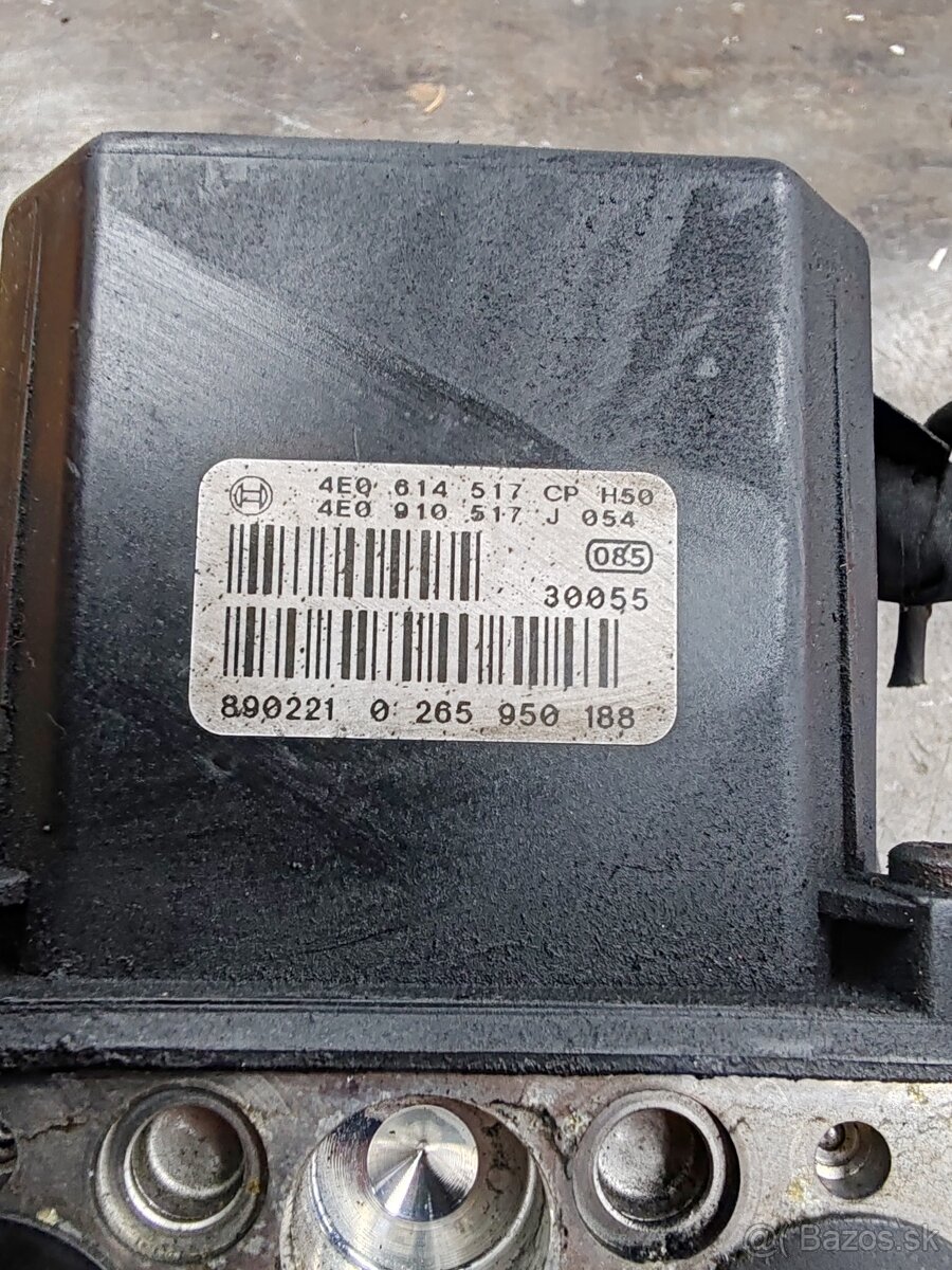 Audi A8 D3 ABS kocka 4E0614517CP - 3