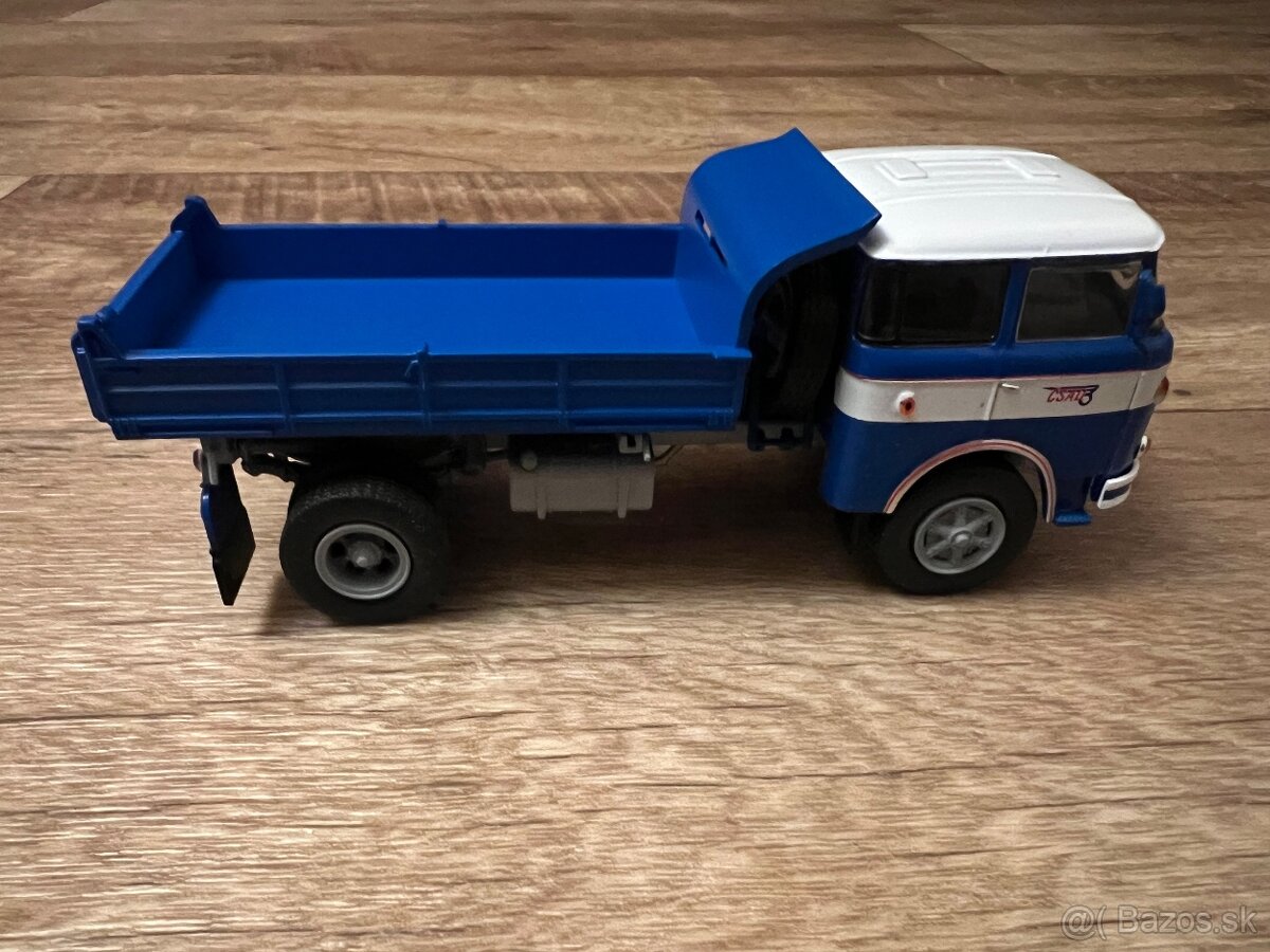 Škoda 706 RTS DeaGostini - 3