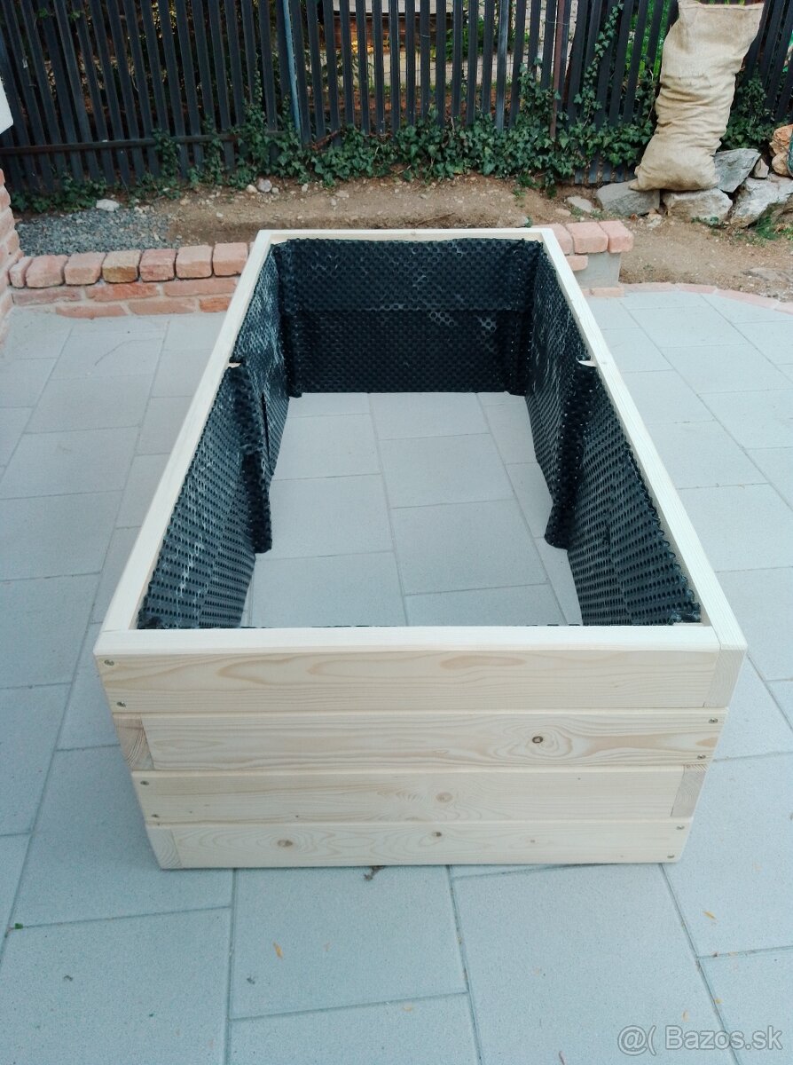 vyvýšené záhony, vyvýšený záhon - 3