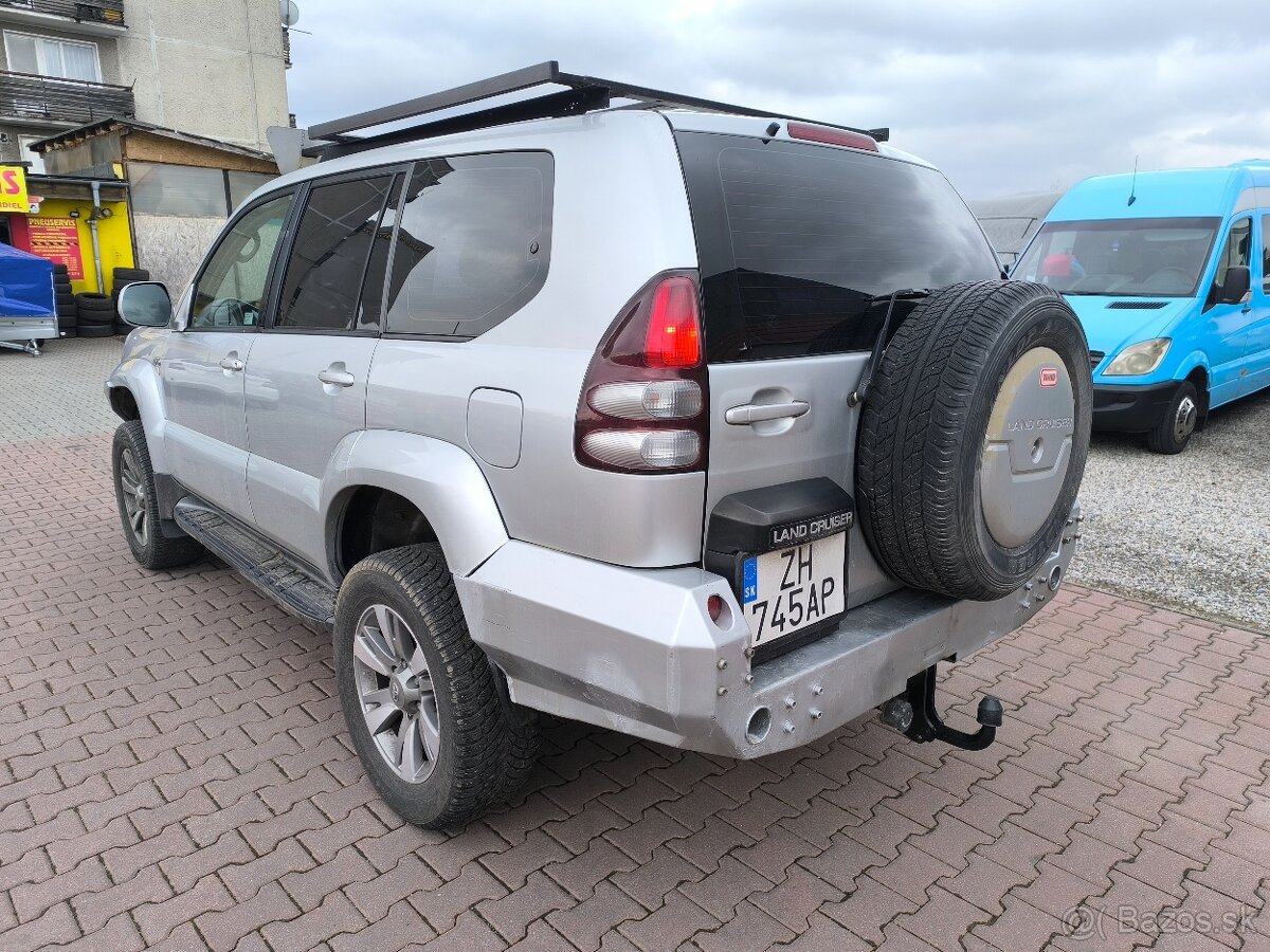 Toyota Land Cruiser 120 3.0 D-4D AT5