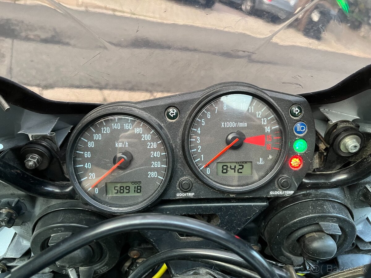 KAWASAKI NINJA ZX- 6R / 5/2003 - 3