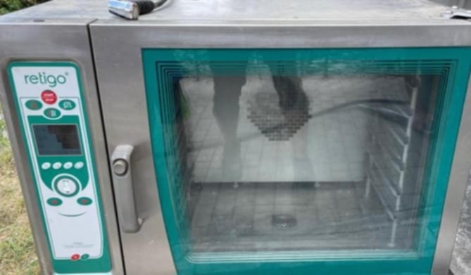 Predáme Profi Elektrickú Rúru Retigo CENA DOHODOU - 3