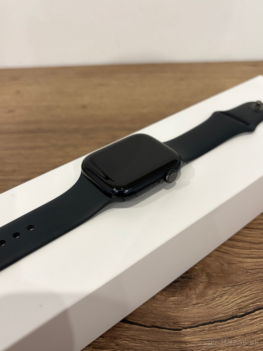 Apple watch series 7 - 3